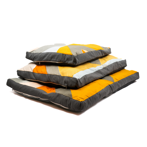 Skatrs Sunshine Snuggle Flat Bed for Dogs & Cats (Yellow)