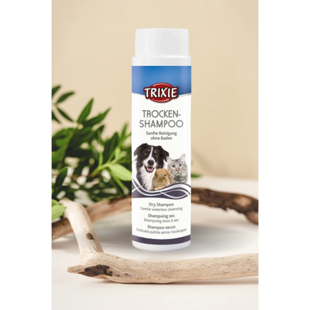 Trixie Dry Shampoo for Dogs and Cats