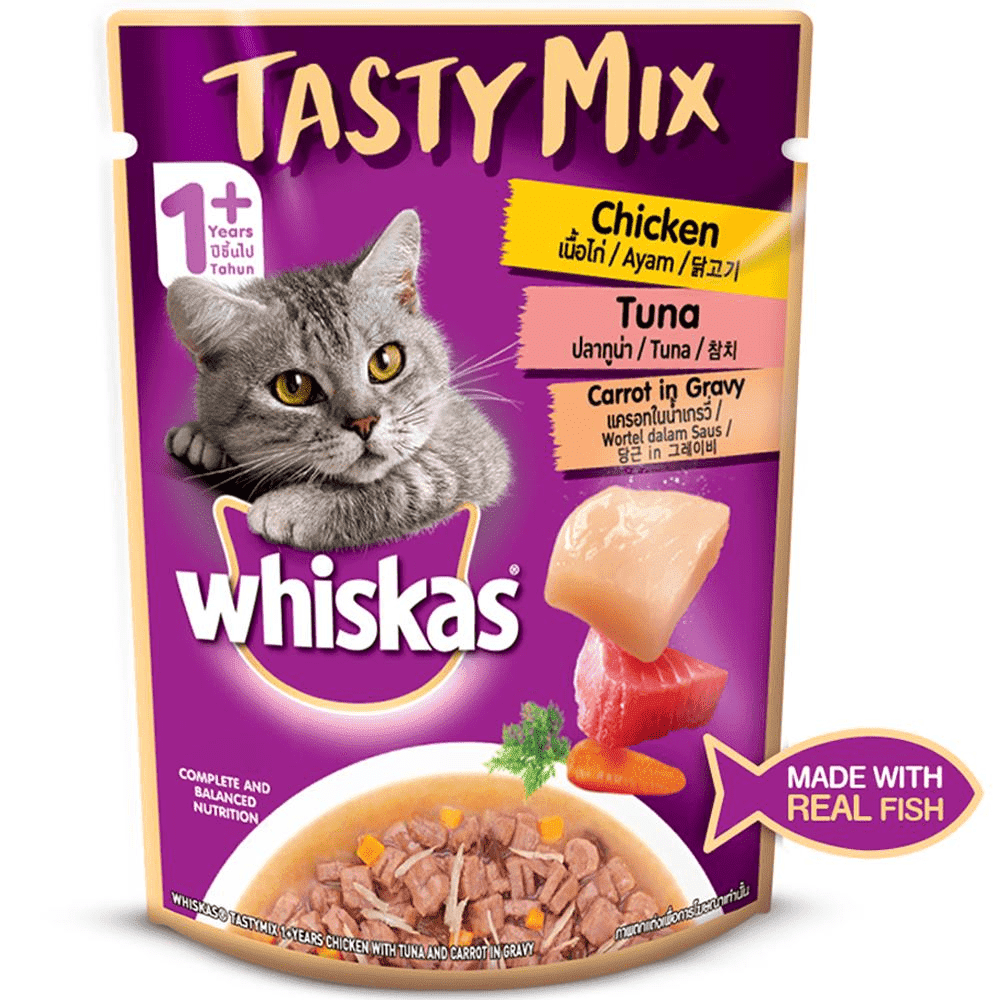 Whiskas Chicken Gravy and Chicken With Tuna And Carrot in Gravy Adult Cat Wet Food Combo