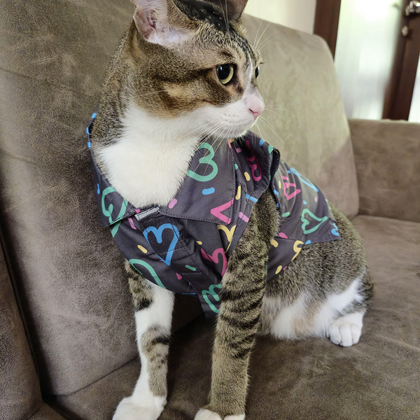 15 Furries Heart Buzz Shirt for Cats (Black) Supertails