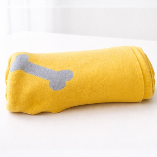 Talking Dog Club Bone Print Viscose Blanket for Dogs (Yellow and Grey Bone)