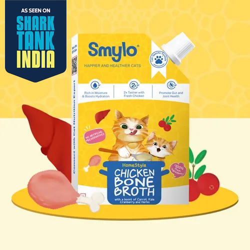 Smylo Hydration Rich Chicken with Carrot, Kale and Cranberry Bone Broth for Cats