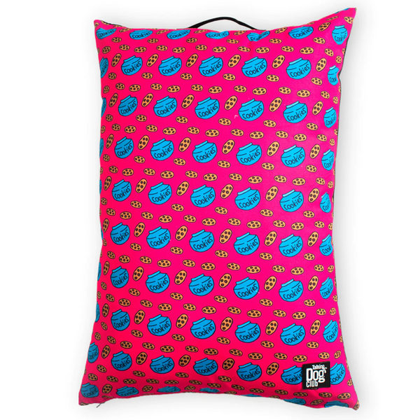 Talking Dog Club Cookie Dream Pillow Bed for Dogs and Cats (Pink)