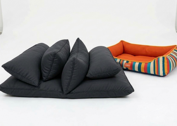 Skatrs Retro Stripe Bolster Bed for Dogs & Cats