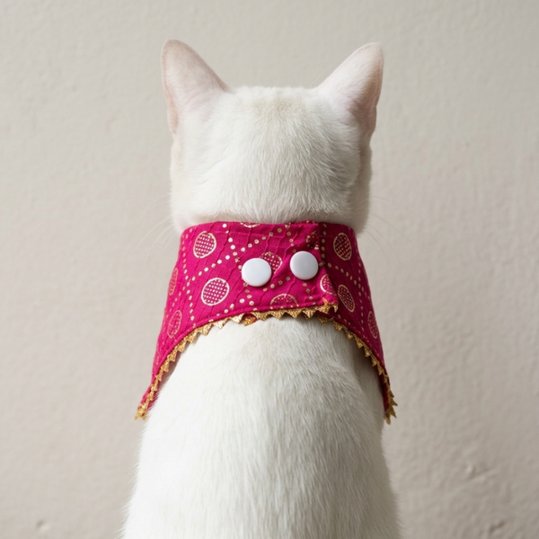 Skatrs Ethnic Bandana for Cats (Pink)