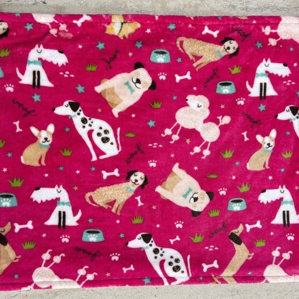 Skatrs Dog Print Blanket for Pets & Humans (Pink)