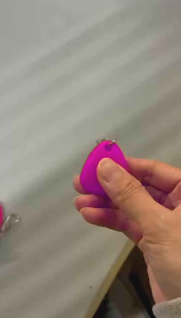 Skatrs PawGlow LED Charm (Pink)