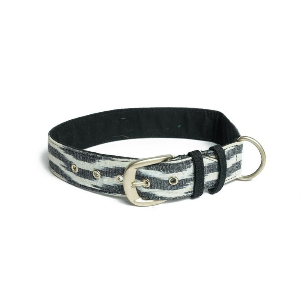 PetWale Ikat Print Belt Collar for Dogs (Black & White)