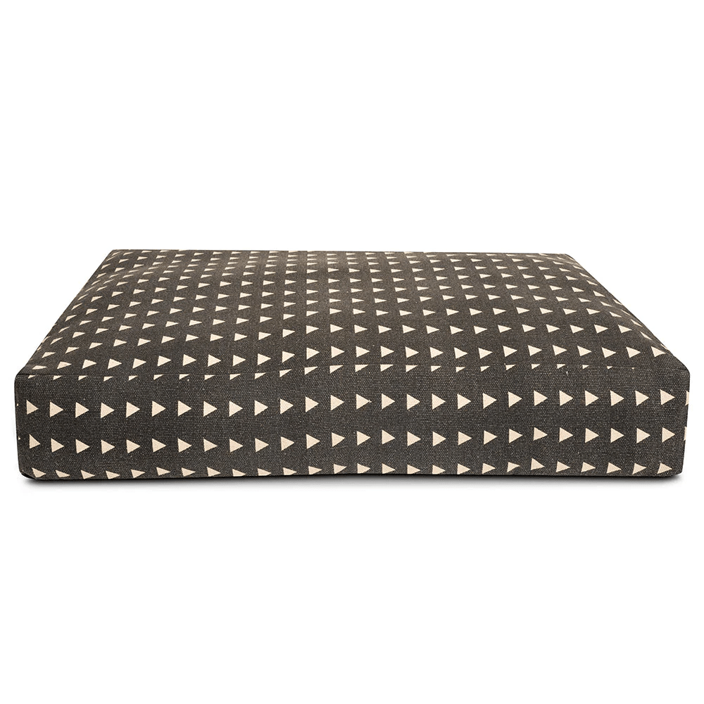 Pawpourri Bohemian Aztec Rectangle Bed for Dogs (Black)